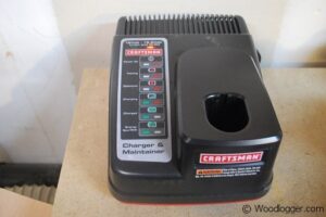 Craftsman CH2030 Multi-Chemistry Charger Craftsman CH2030 Multi-Chemistry Charger
